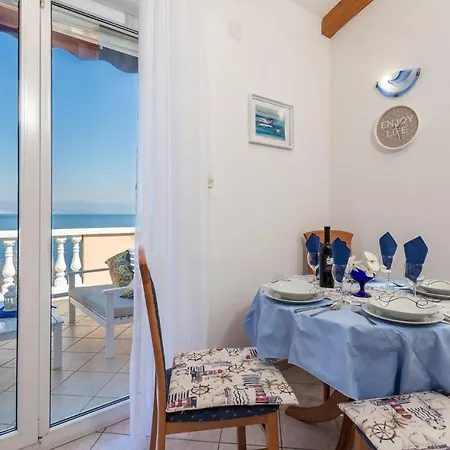 In With House Sea View Apartment *
